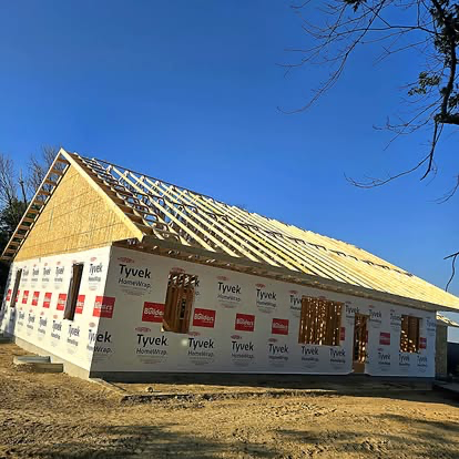 Roof Trusses & House Wrap